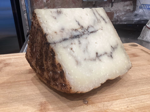 Formaggi Central - ‘Moliterno al Tartufo’ (Sardinia, price is per oz) 67Gourmet