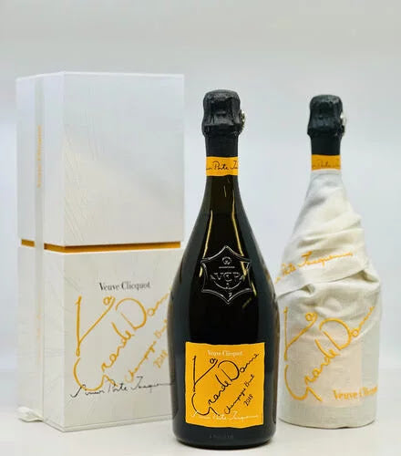 Veuve Clicquot Champagne LA GRANDE DAME ARTIST SERIES JACQUEMUS EDITION 2018 750ml